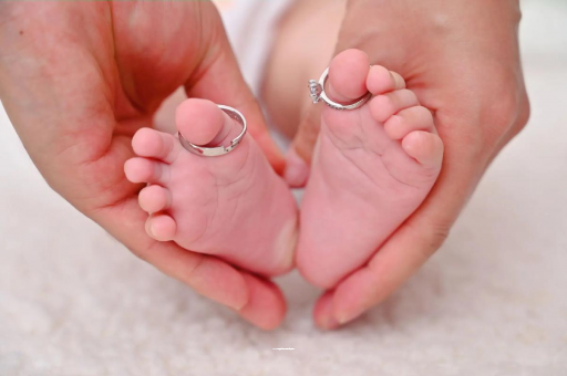 中国台湾7个月孕妇肚子疼